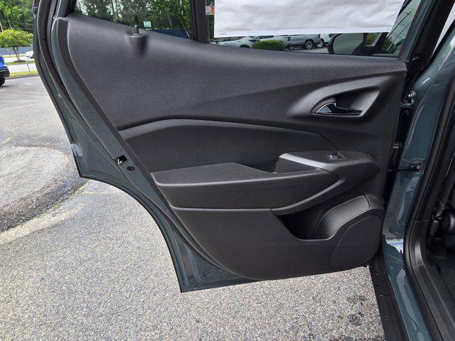 new 2025 Chevrolet Trax car, priced at $23,335
