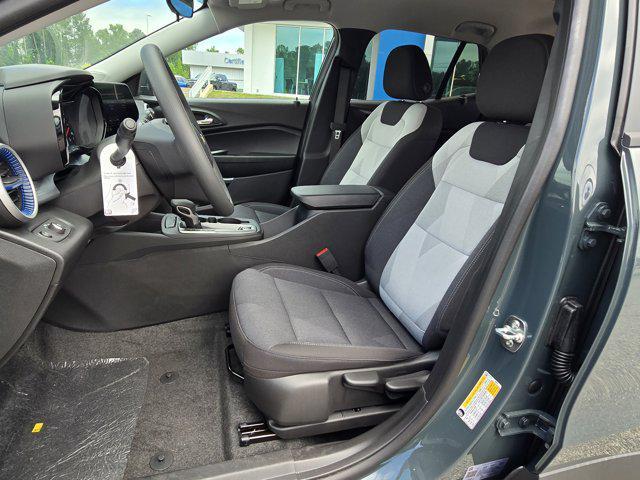 new 2025 Chevrolet Trax car, priced at $23,335