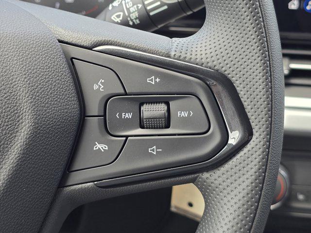 new 2025 Chevrolet Trax car, priced at $23,335