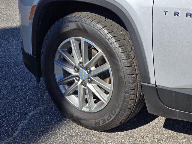 used 2022 Chevrolet Traverse car, priced at $20,995