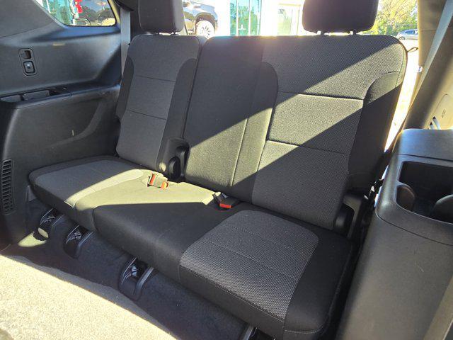 used 2022 Chevrolet Traverse car, priced at $20,995