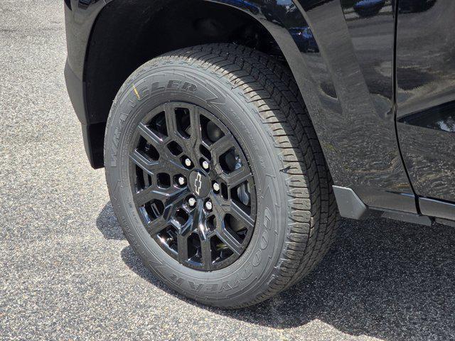 new 2025 Chevrolet Colorado car, priced at $37,890