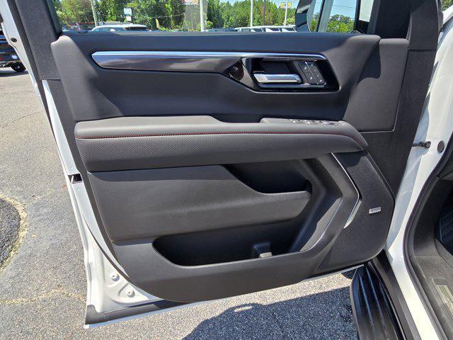 new 2025 Chevrolet Suburban car, priced at $89,130
