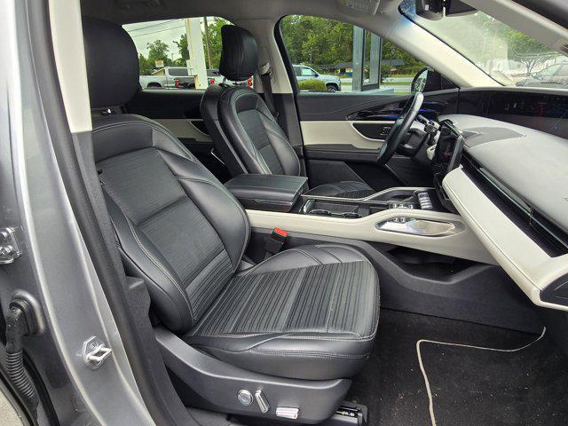 used 2024 Lincoln Nautilus car, priced at $48,475
