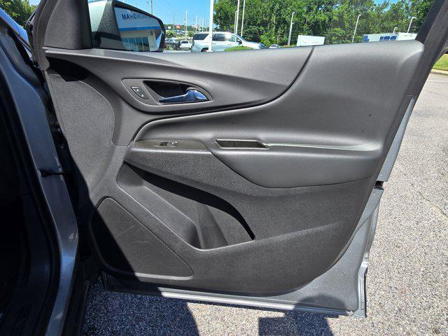 used 2023 Chevrolet Equinox car, priced at $21,513
