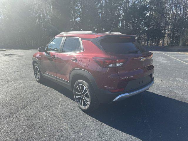 new 2025 Chevrolet TrailBlazer car, priced at $29,395