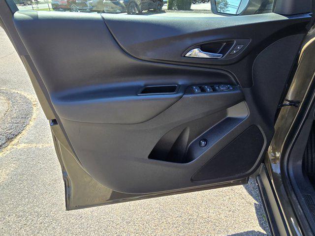 used 2023 Chevrolet Equinox car, priced at $23,550