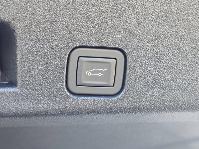 new 2026 Chevrolet Traverse car, priced at $46,655