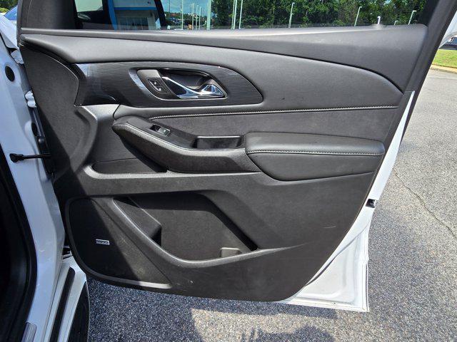 used 2023 Chevrolet Traverse car, priced at $42,895