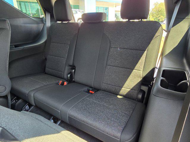 new 2026 Chevrolet Traverse car, priced at $48,480