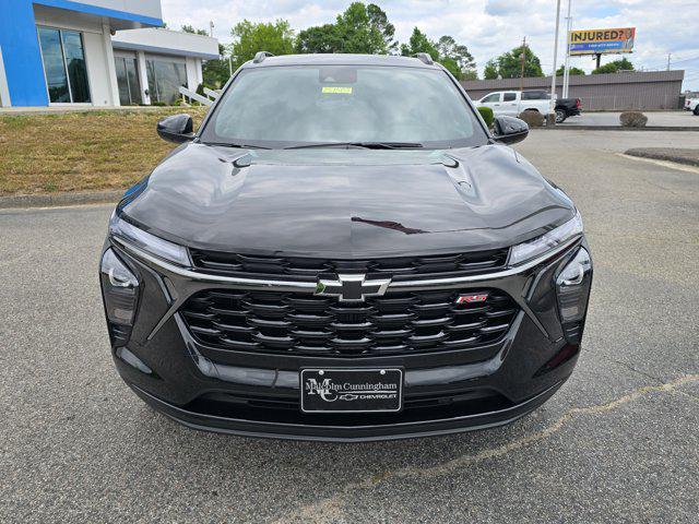 new 2025 Chevrolet Trax car, priced at $27,820