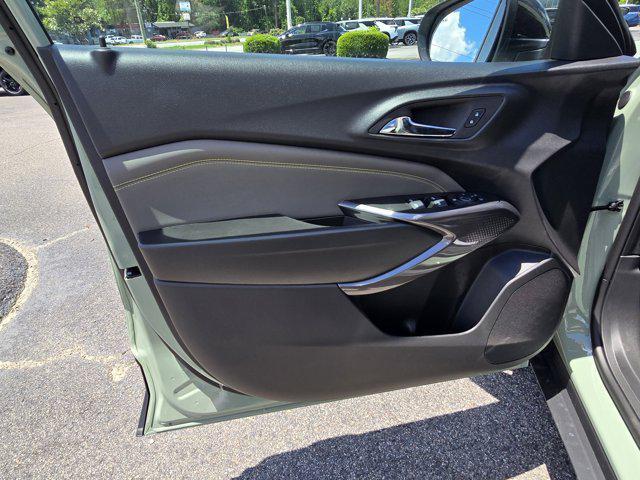 new 2025 Chevrolet Trax car, priced at $27,975