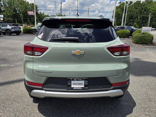 new 2026 Chevrolet TrailBlazer car, priced at $28,950
