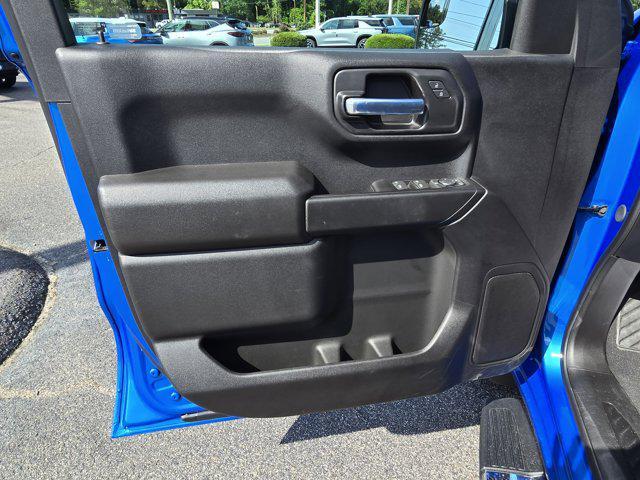 used 2025 Chevrolet Silverado 1500 car, priced at $38,990