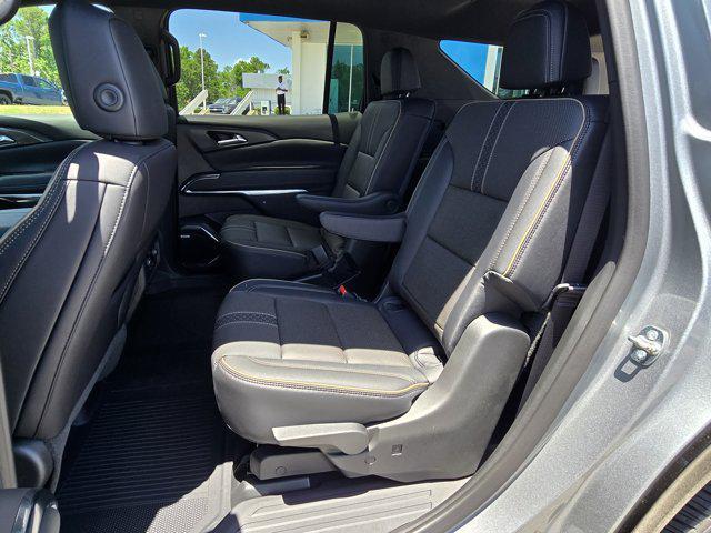 new 2025 Chevrolet Traverse car, priced at $57,145