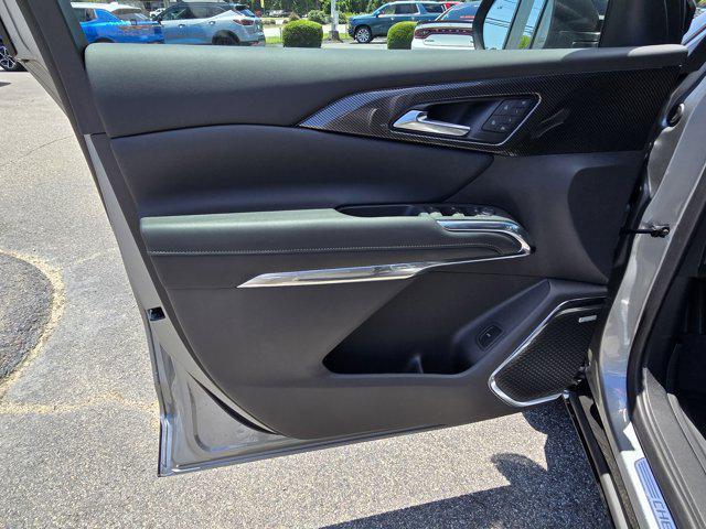 new 2025 Chevrolet Traverse car, priced at $57,145