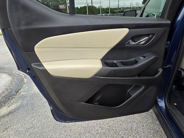 used 2022 Chevrolet Traverse car, priced at $27,785
