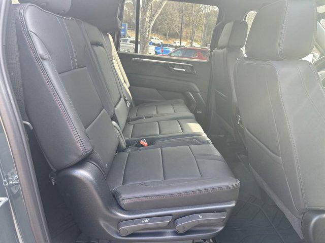 new 2025 Chevrolet Suburban car, priced at $74,625