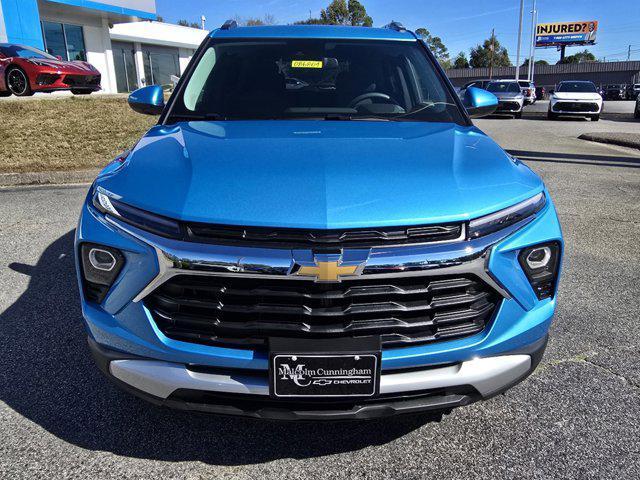 new 2025 Chevrolet TrailBlazer car, priced at $26,620