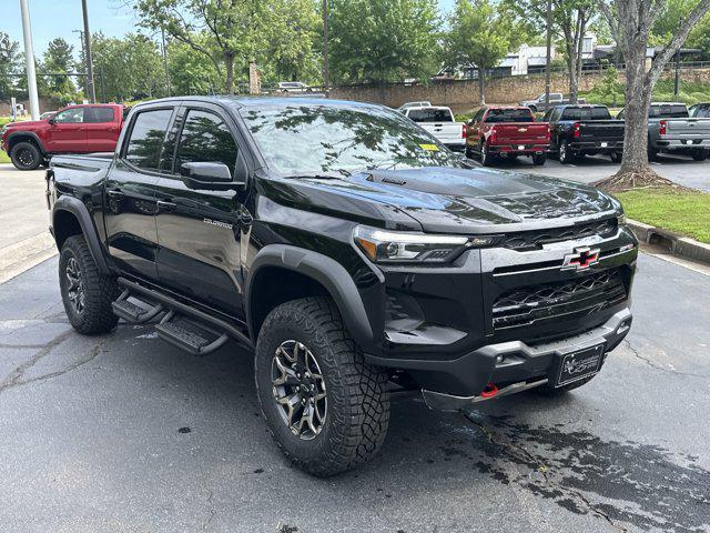 new 2025 Chevrolet Colorado car