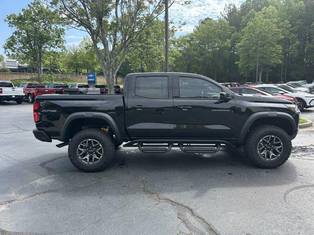 new 2025 Chevrolet Colorado car