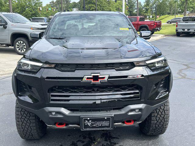 new 2025 Chevrolet Colorado car