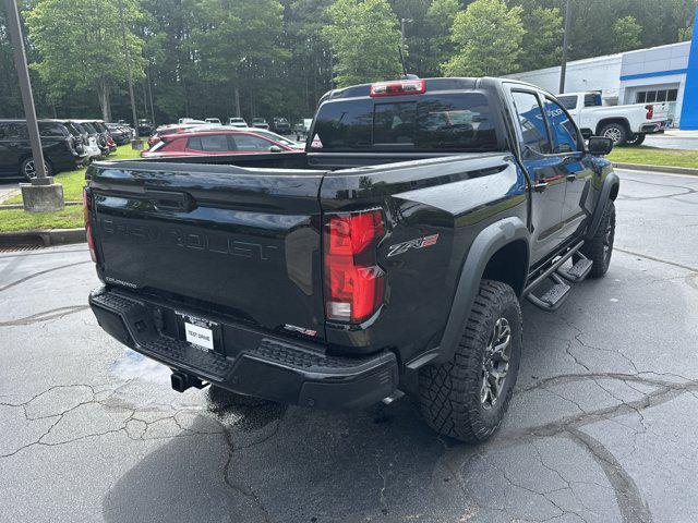 new 2025 Chevrolet Colorado car