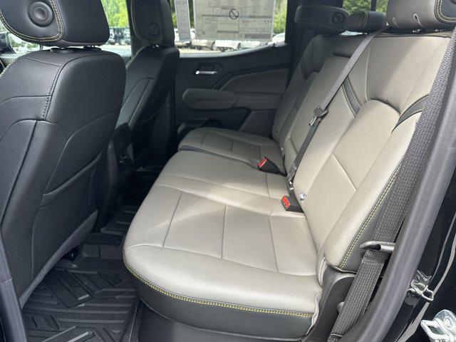 new 2025 Chevrolet Colorado car