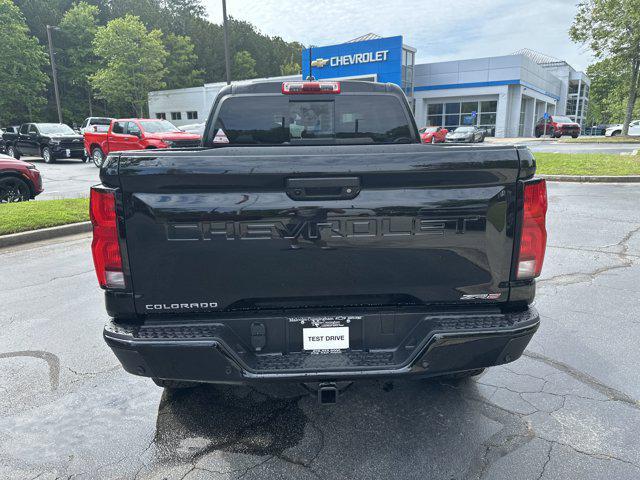 new 2025 Chevrolet Colorado car