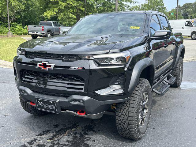 new 2025 Chevrolet Colorado car