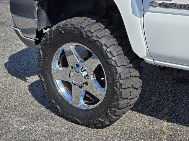 used 2004 Chevrolet Silverado 2500 car, priced at $14,575