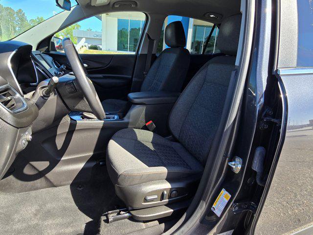 used 2022 Chevrolet Equinox car, priced at $22,995