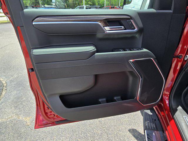 new 2025 Chevrolet Silverado 1500 car, priced at $55,995