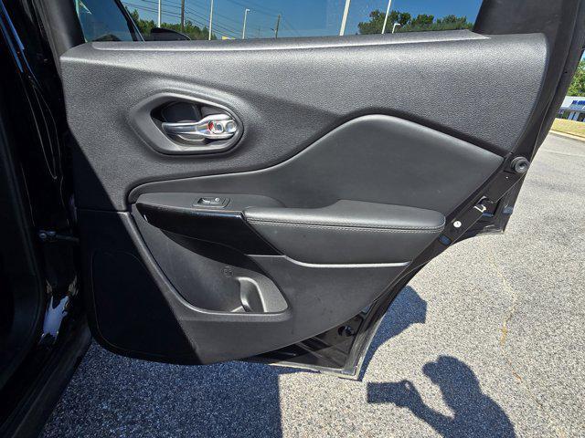 used 2023 Jeep Cherokee car, priced at $24,236