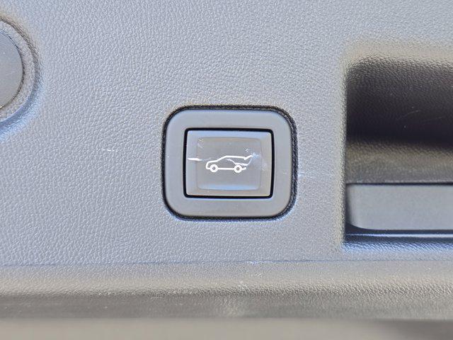 used 2023 Chevrolet Equinox car, priced at $23,995
