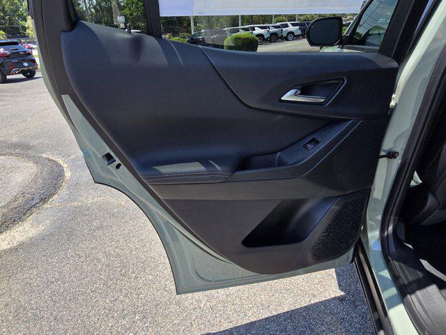 new 2026 Chevrolet Equinox car, priced at $33,925