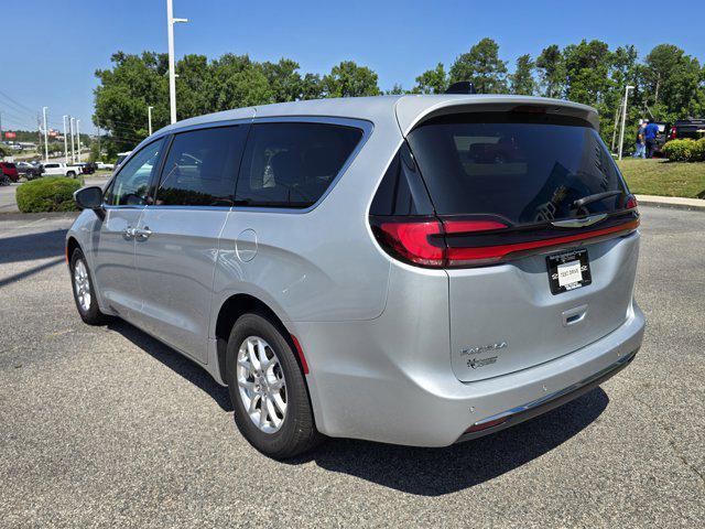 used 2023 Chrysler Pacifica car, priced at $24,155