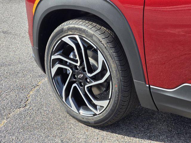 new 2025 Chevrolet TrailBlazer car, priced at $32,315