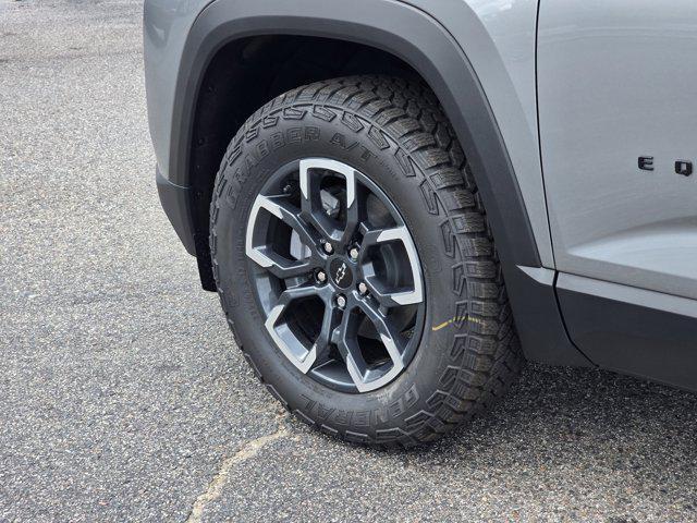 new 2026 Chevrolet Equinox car, priced at $37,880