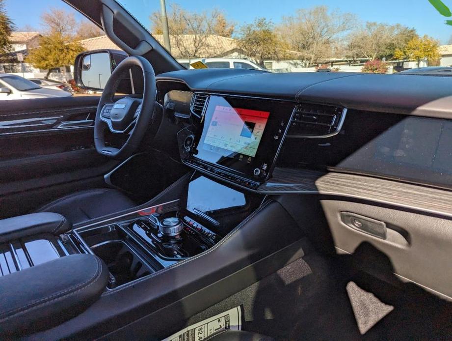 new 2022 Jeep Wagoneer car, priced at $63,995