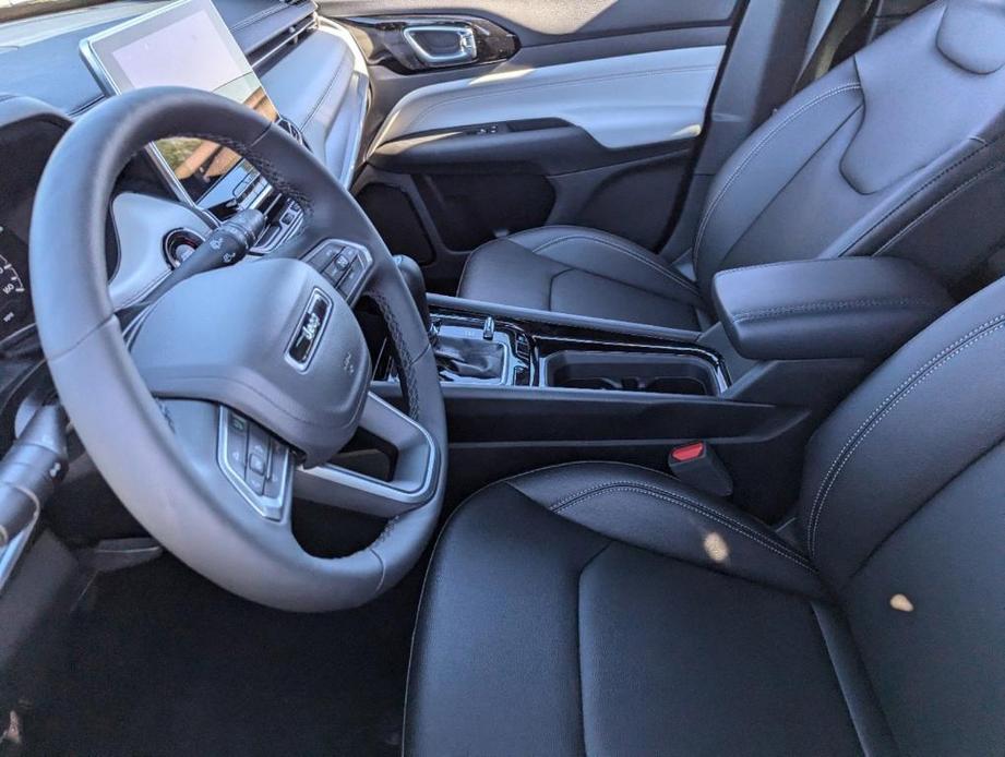 new 2025 Jeep Compass car, priced at $31,122