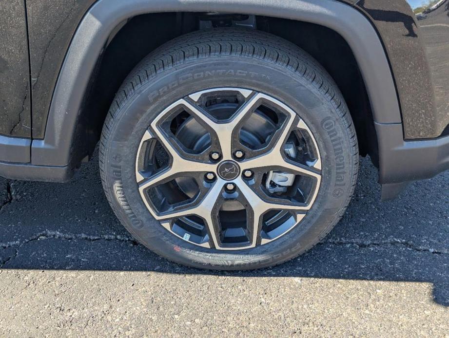 new 2025 Jeep Compass car, priced at $29,997