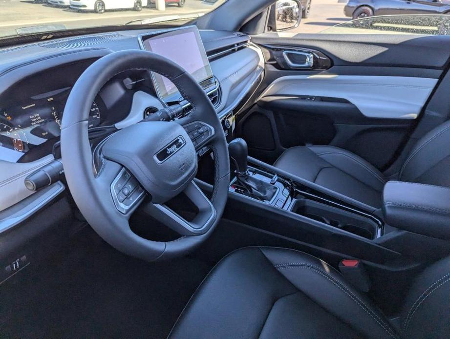 new 2025 Jeep Compass car, priced at $31,122