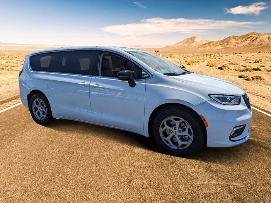new 2024 Chrysler Pacifica car, priced at $46,179