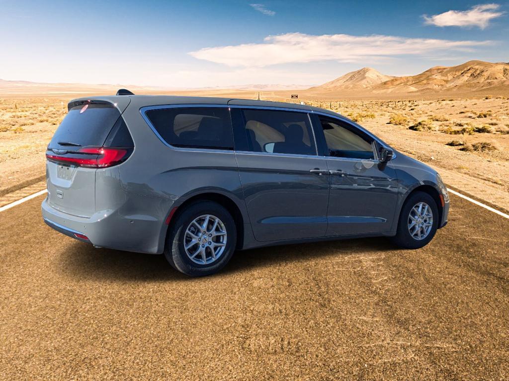 new 2025 Chrysler Pacifica car, priced at $40,891