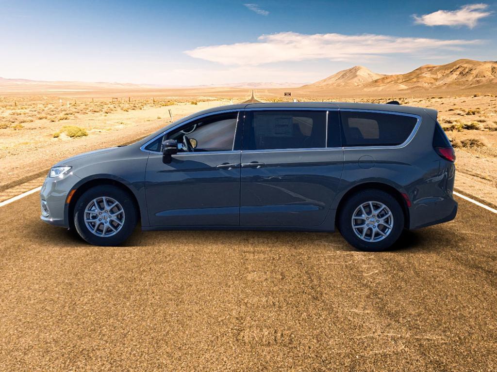 new 2025 Chrysler Pacifica car, priced at $40,891