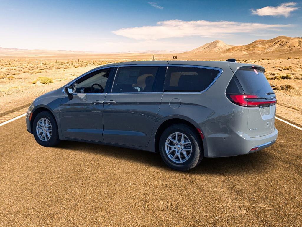 new 2025 Chrysler Pacifica car, priced at $40,891