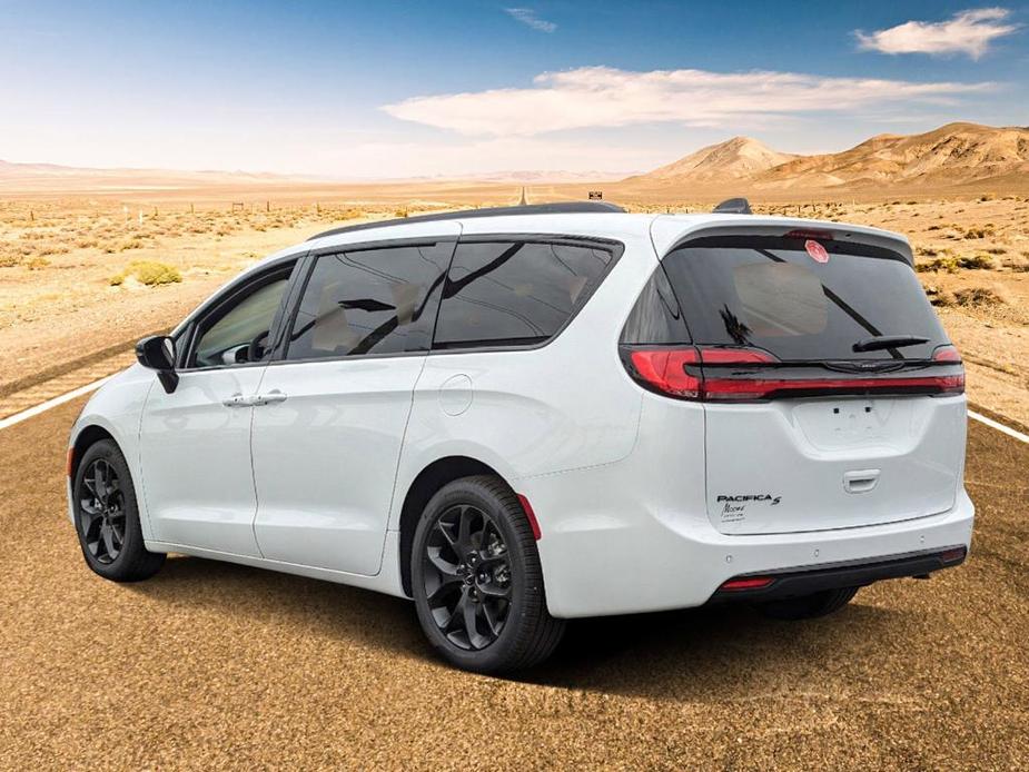 new 2024 Chrysler Pacifica car, priced at $41,880
