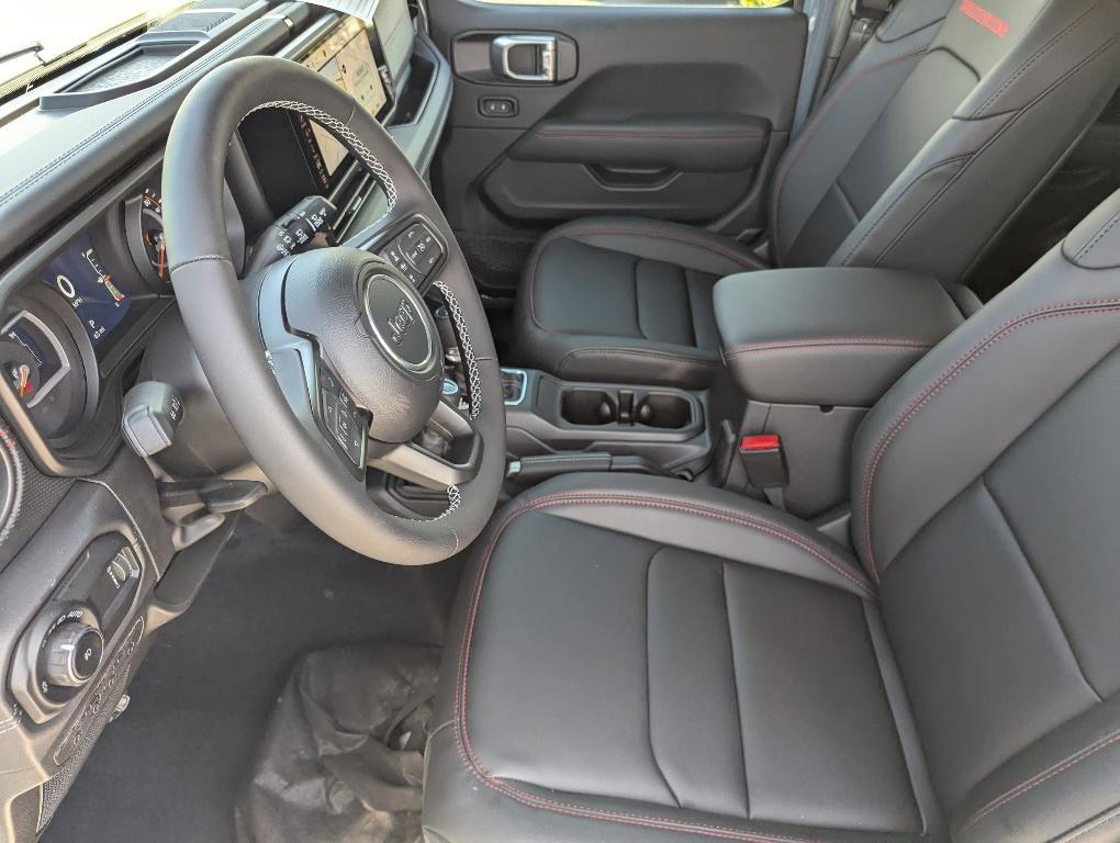 new 2025 Jeep Wrangler car, priced at $61,938