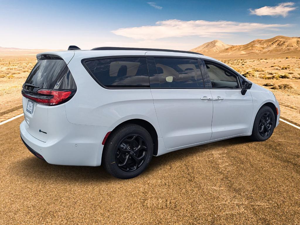 new 2025 Chrysler Pacifica Hybrid car, priced at $58,580